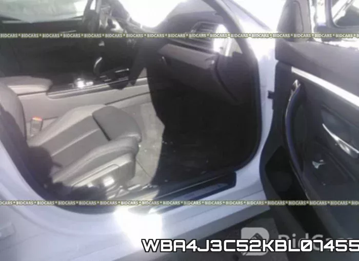 WBA4J3C52KBL07455 фото 6