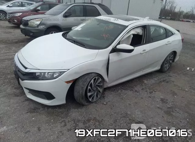 19XFC2F71HE067016 фото 3