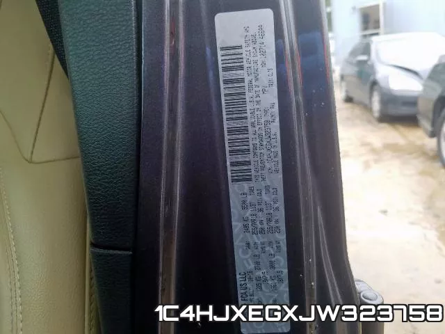 1C4HJXEGXJW323758 фото 2