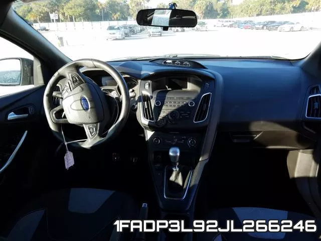 1FADP3L92JL266246 фото 9