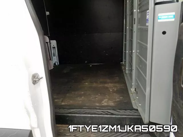 1FTYE1ZM1JKA50590 фото 4
