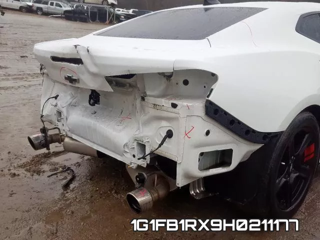 1G1FB1RX9H0211177 фото 4