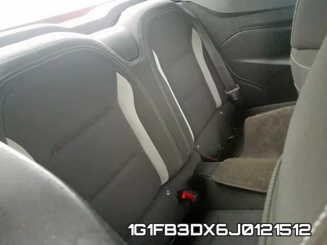 1G1FB3DX6J0121512 фото 5