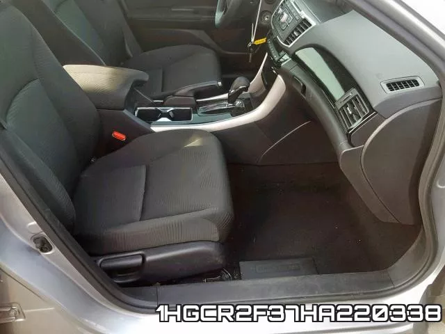 1HGCR2F37HA220338 фото 4