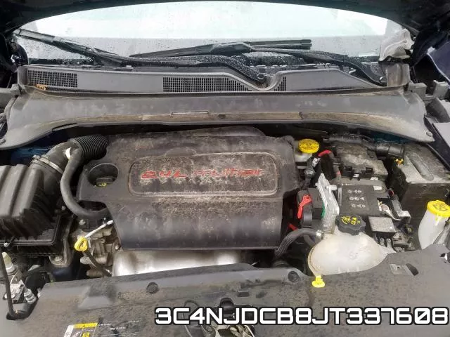 3C4NJDCB8JT337608 фото 5
