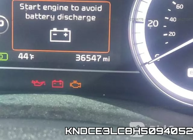 KNDCE3LC8H5094052 фото 7
