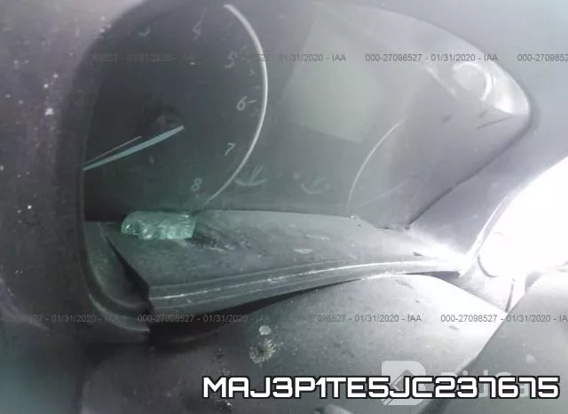MAJ3P1TE5JC237675 фото 6
