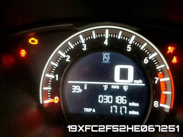 19XFC2F52HE067251 фото 4