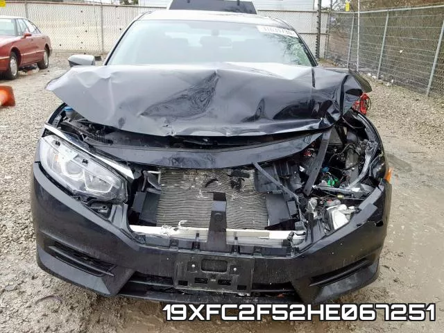 19XFC2F52HE067251 фото 5