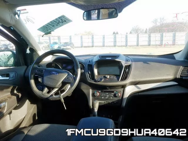 1FMCU9GD9HUA40642 фото 6