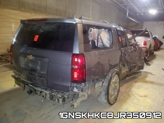 1GNSKHKC8JR350912 фото 4