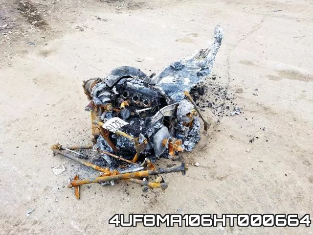 4UF8MA106HT000664 фото 3