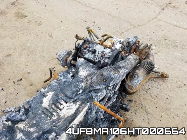 4UF8MA106HT000664 фото 6