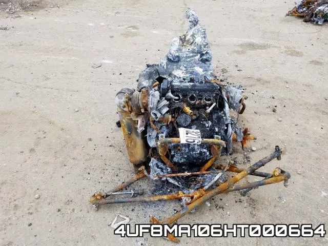 4UF8MA106HT000664 фото 8