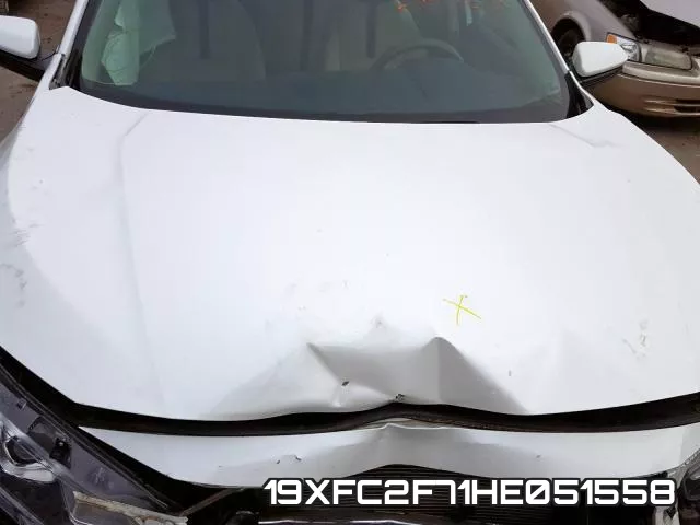 19XFC2F71HE051558 фото 4