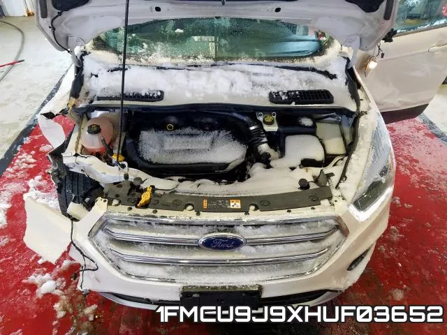 1FMCU9J9XHUF03652 фото 6