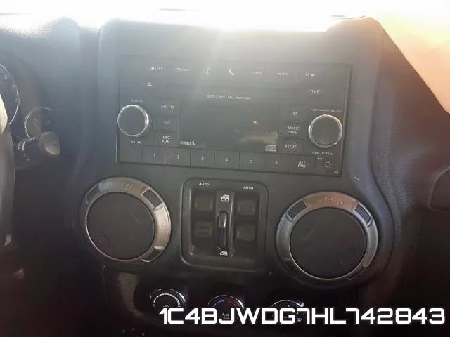 1C4BJWDG7HL742843 фото 10