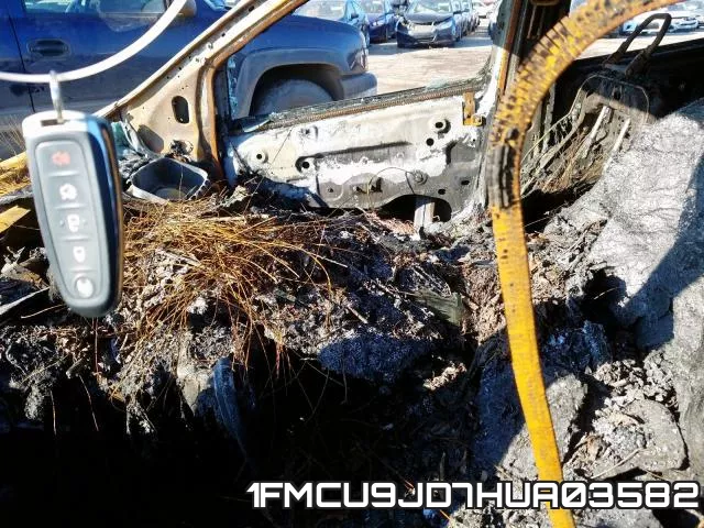 1FMCU9JD7HUA03582 фото 5