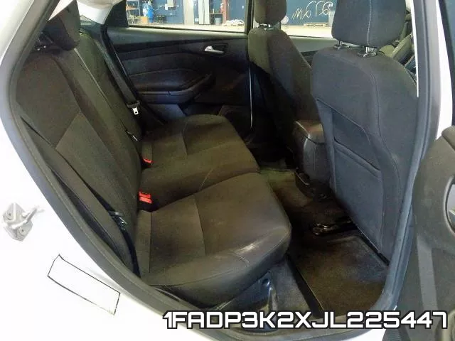 1FADP3K2XJL225447 фото 6