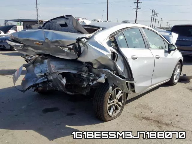 1G1BE5SM3J7188070 фото 3