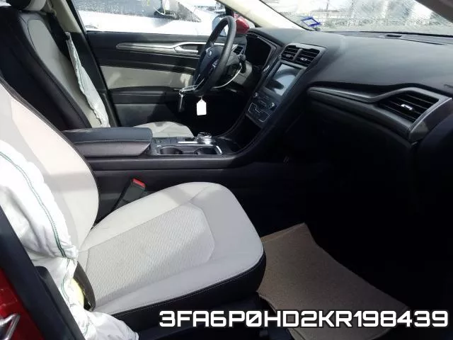 3FA6P0HD2KR198439 фото 4