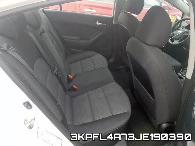 3KPFL4A73JE190390 фото 6