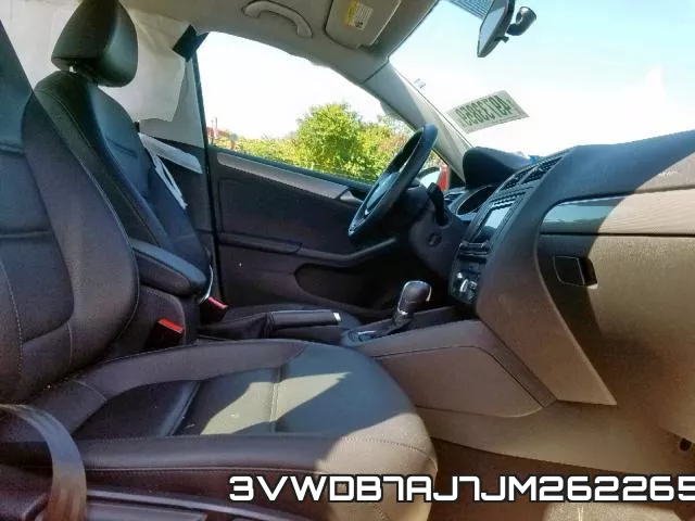 3VWDB7AJ7JM262265 фото 5