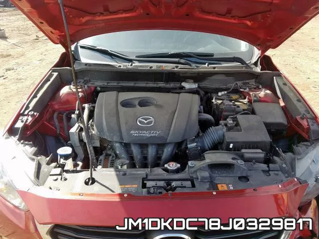 JM1DKDC78J0329817 фото 5