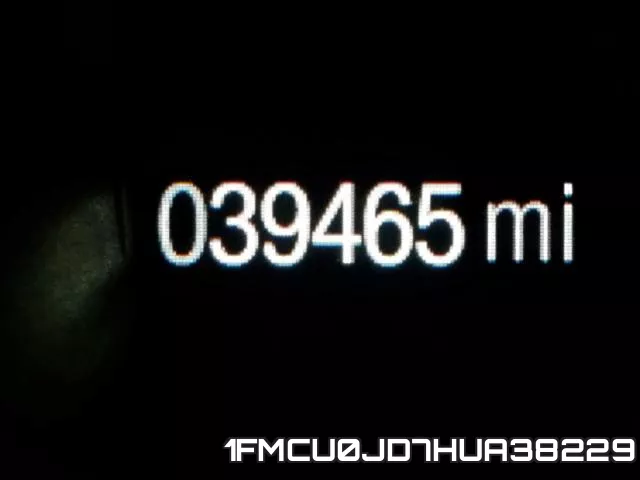 1FMCU0JD7HUA38229 фото 9