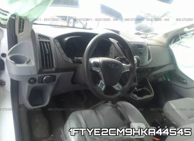 1FTYE2CM9HKA44545 фото 6