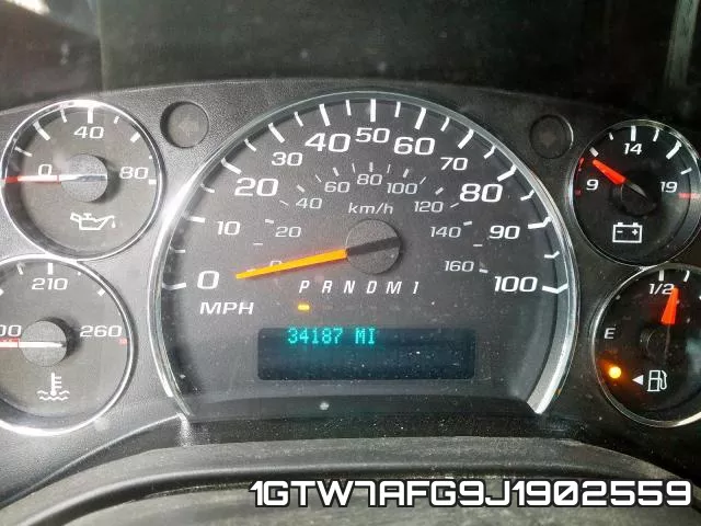 1GTW7AFG9J1902559 фото 9