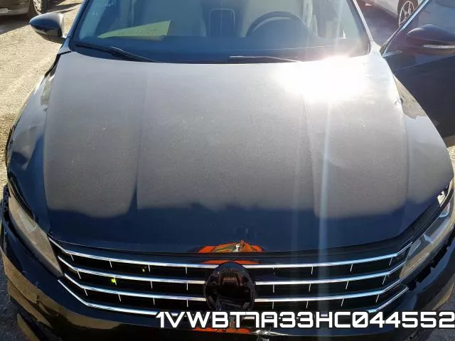 1VWBT7A33HC044552 фото 8