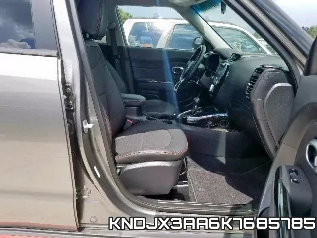 KNDJX3AA6K7685785 фото 5