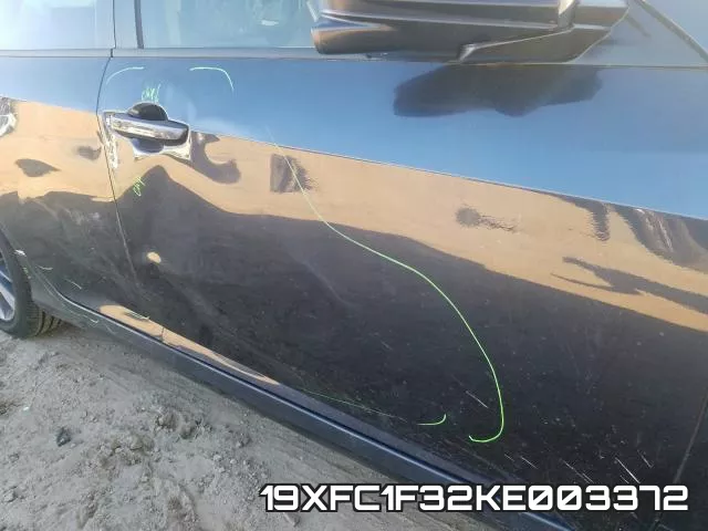 19XFC1F32KE003372 фото 6