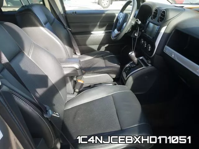1C4NJCEBXHD171051 фото 6