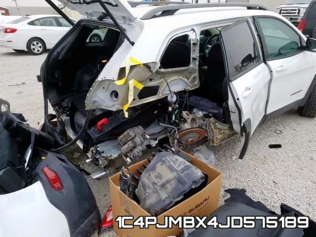 1C4PJMBX4JD575189 фото 10