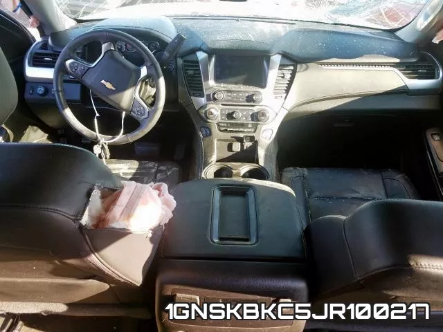 1GNSKBKC5JR100217 фото 4
