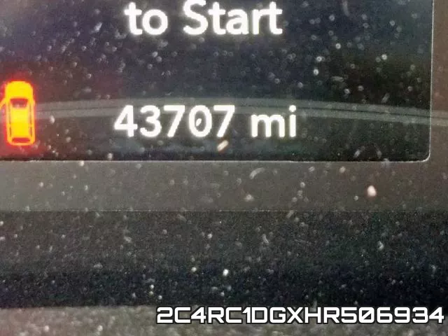 2C4RC1DGXHR506934 фото 9