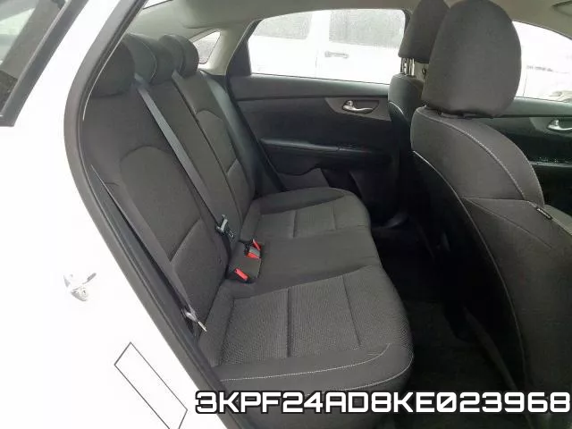3KPF24AD8KE023968 фото 5