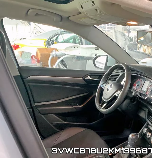 3VWCB7BU2KM139687 фото 6