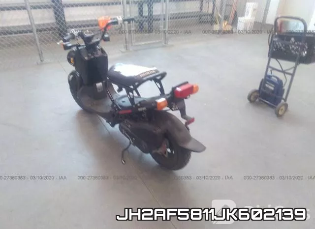 JH2AF5811JK602139 фото 3
