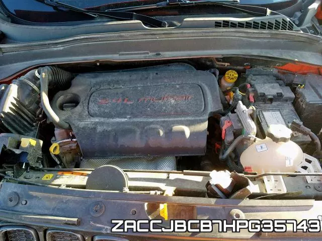 ZACCJBCB7HPG35743 фото 8