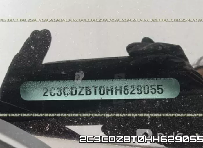 2C3CDZBT0HH629055 фото 10