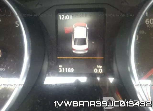 1VWBA7A39JC013432 фото 7