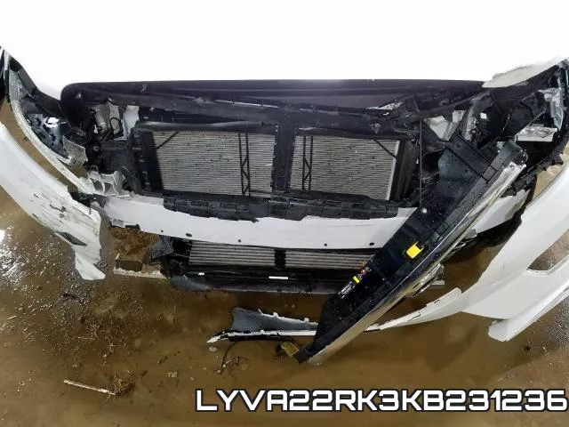 LYVA22RK3KB231236 фото 10