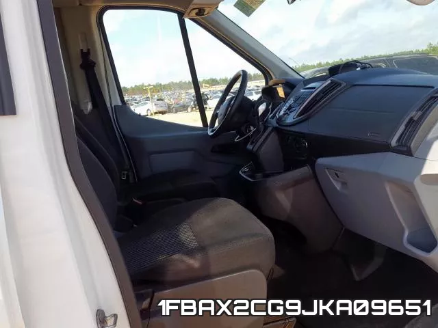1FBAX2CG9JKA09651 фото 6