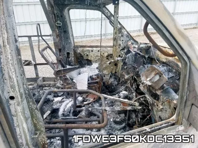 1FDWE3FS0KDC13351 фото 6