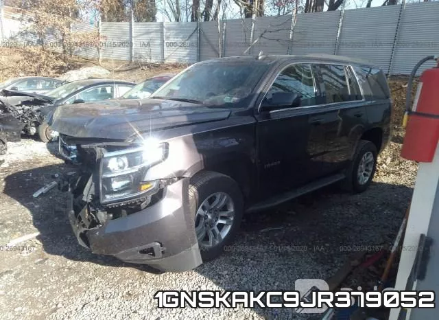 1GNSKAKC9JR379052 фото 3