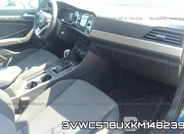 3VWC57BUXKM148239 фото 5