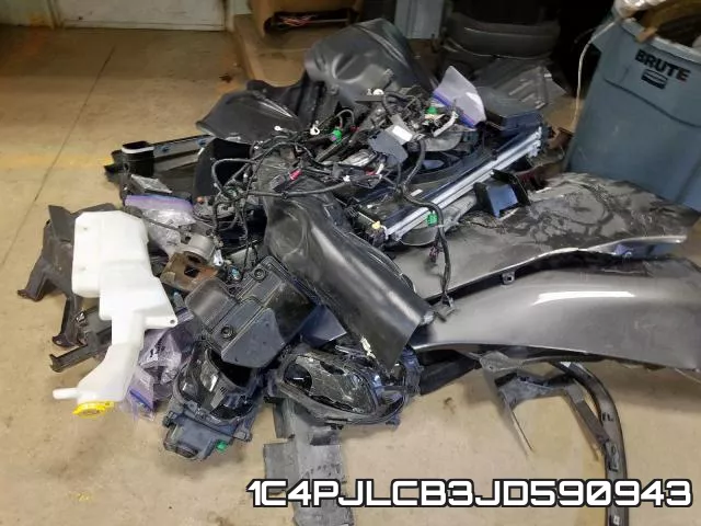 1C4PJLCB3JD590943 фото 5